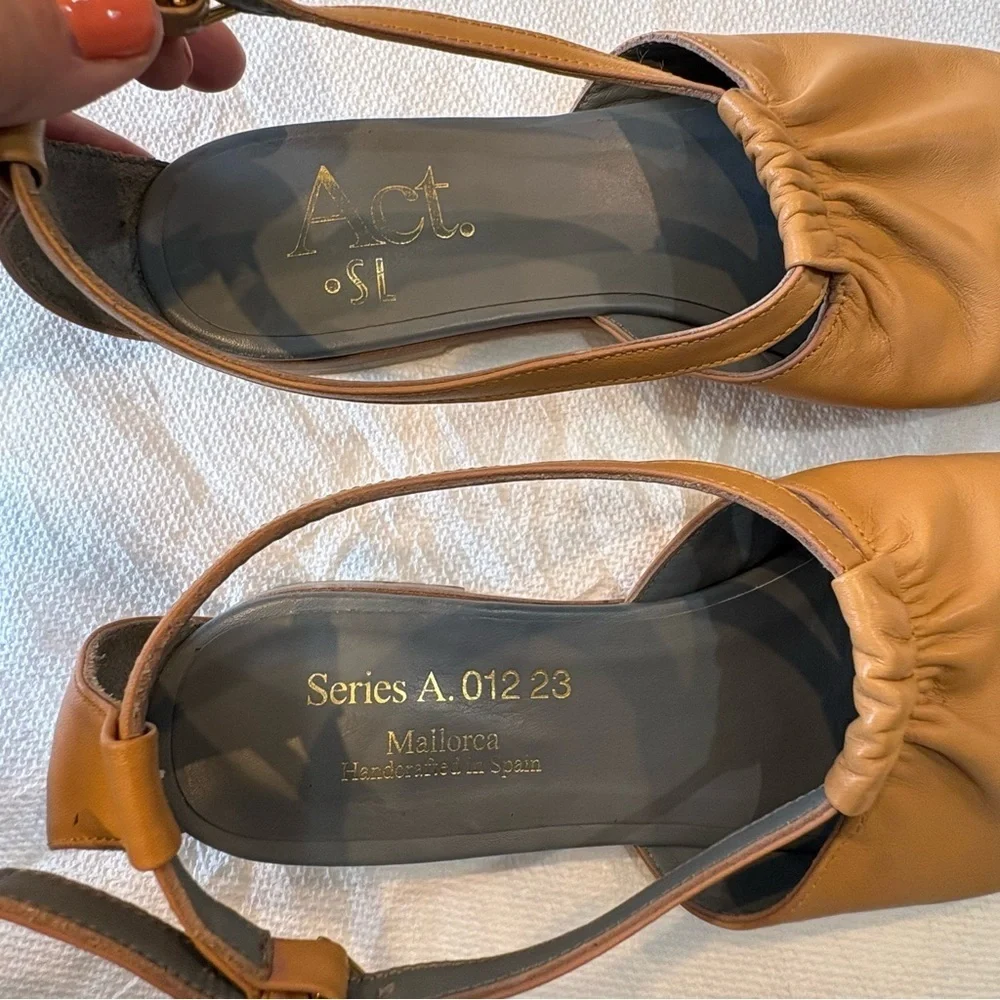 Act Series A.012 23 Tan Leather Slingback Flats Handcrafted in Mallorca, Spain